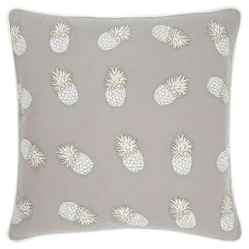 Elizabeth Scarlett - Ananas Cushion - Cloud (H45 x W45cm)