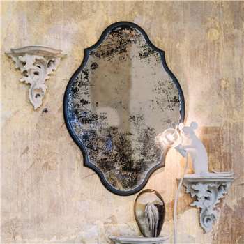 Juliet Antiqued Scalloped Mirror (H40 x W28 x D1.5cm)