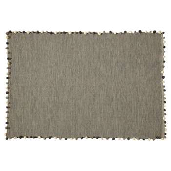 POMPON cotton rug in grey (H120 x W180cm)