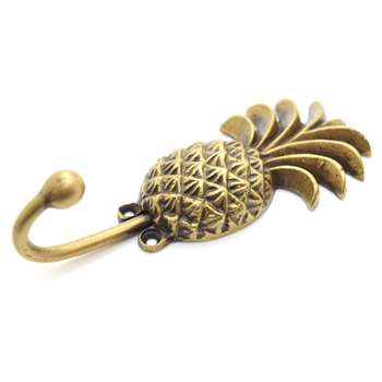 The Foundryman - Pineapple Brass Coat Hook (H14 x W5.9cm)